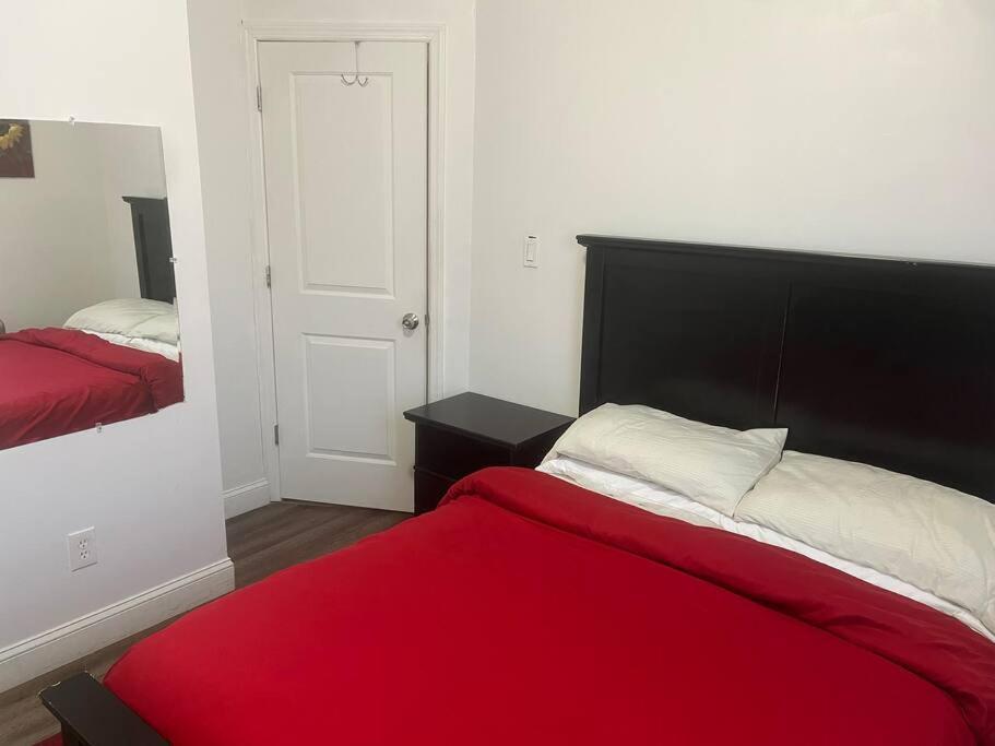 Three Bed One Bath Apt 25 Mins To Nyc Belleville Экстерьер фото