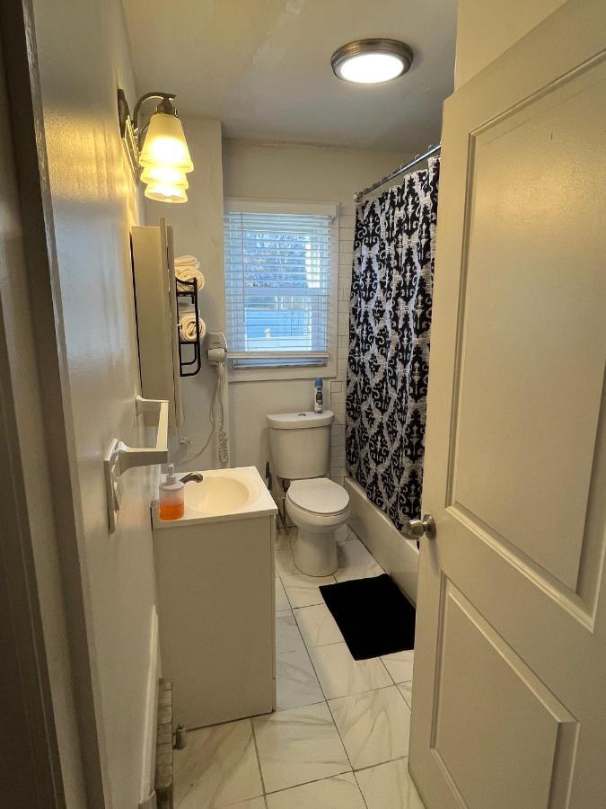 Three Bed One Bath Apt 25 Mins To Nyc Belleville Экстерьер фото