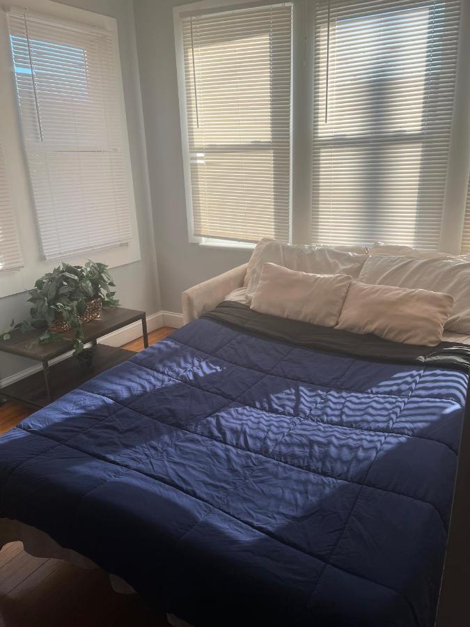 Three Bed One Bath Apt 25 Mins To Nyc Belleville Экстерьер фото