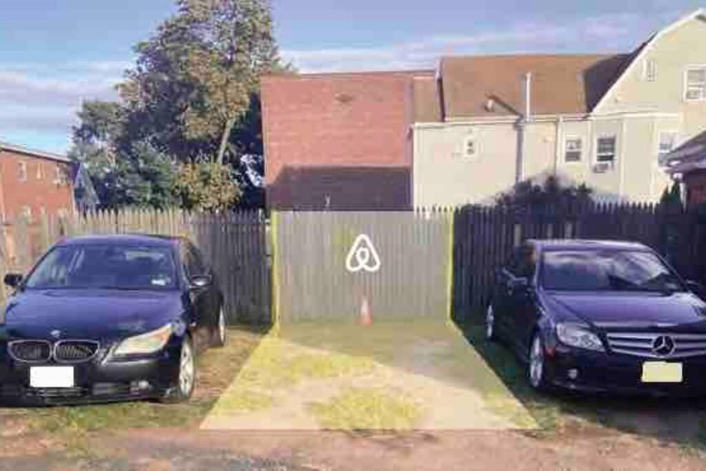 Three Bed One Bath Apt 25 Mins To Nyc Belleville Экстерьер фото